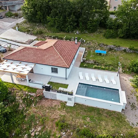 Mare&monti In Opatija, Pool, Ev Station, Sea View, Bbq * Opatija