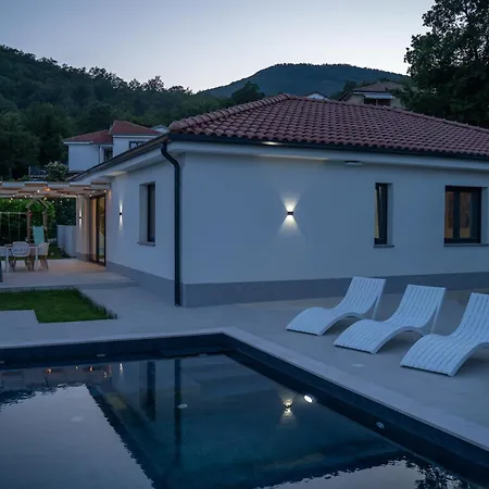Mare&monti In Opatija, Pool, Ev Station, Sea View, Bbq * Opatija