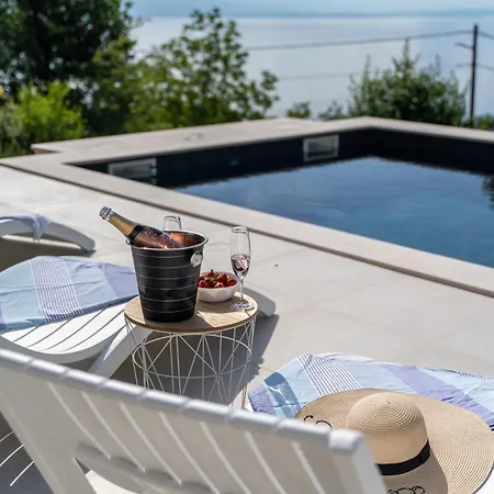 Mare&monti In Opatija, Pool, Ev Station, Sea View, Bbq Opatija